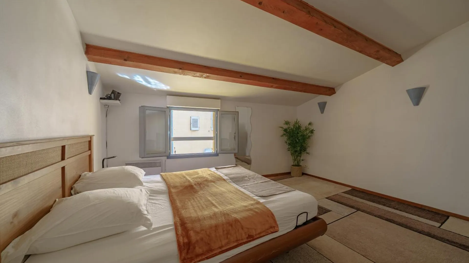 Apparemment Hypercentre Aix-En-Provence Apartment 0*,  France
